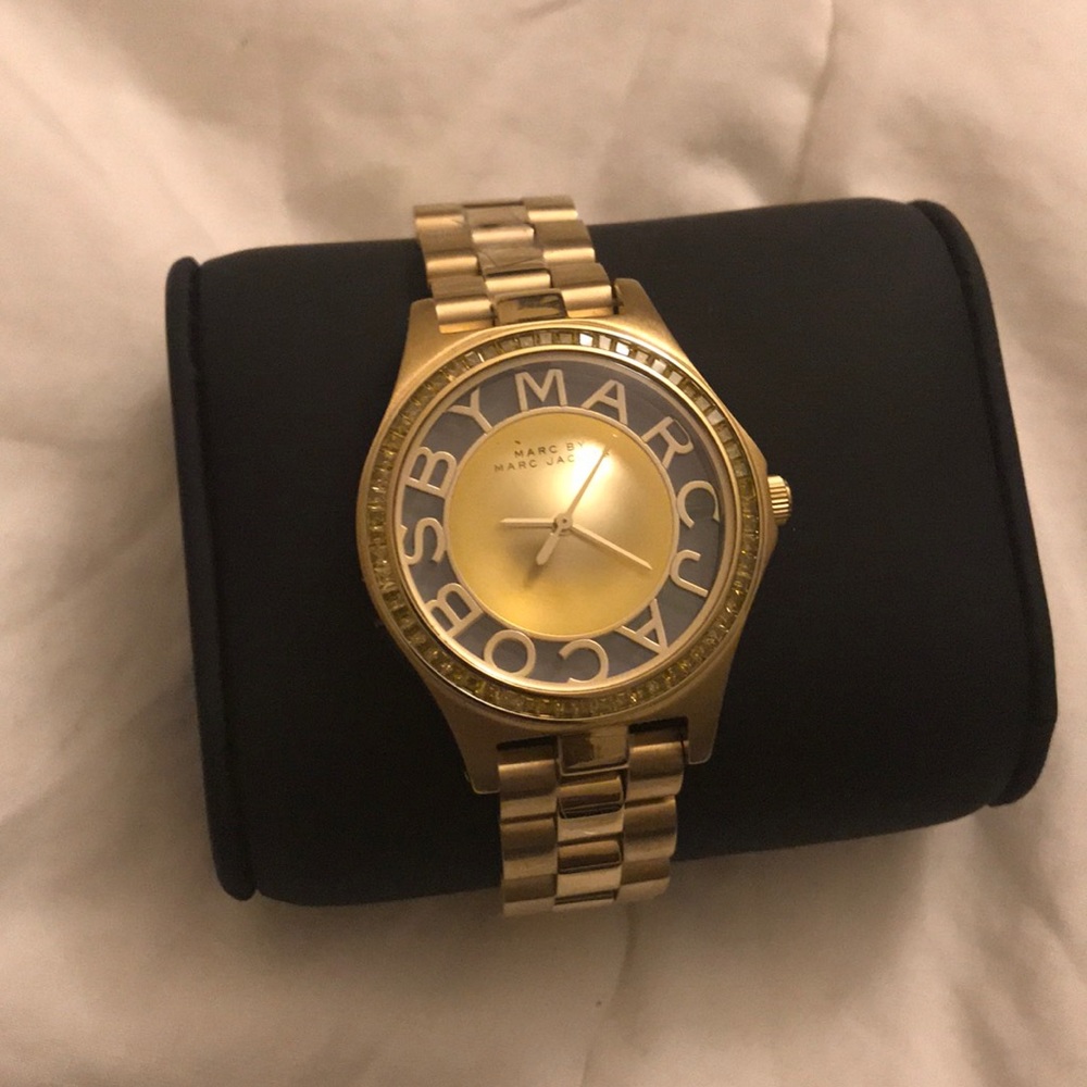 Marc  Jacob Watch - Picture 2 of 5